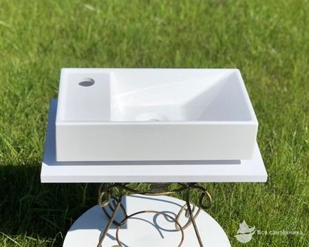 153А100 Раковина подвесная левая 40х22 см, цвет белый