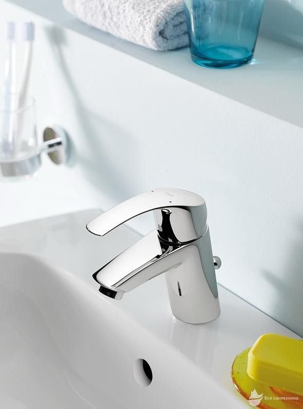 23124002 Eurosmart Смеситель для раковины с душевым гарнитуром и цепочкой, хром