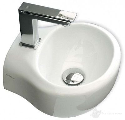 BLL003 Bland Умывальник 30*35 см подвесной, цвет белый