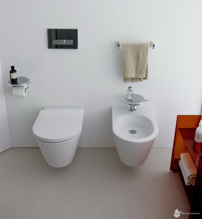 9133.1 Kartell Сиденье для унитаза с системой плавного опускания soft close